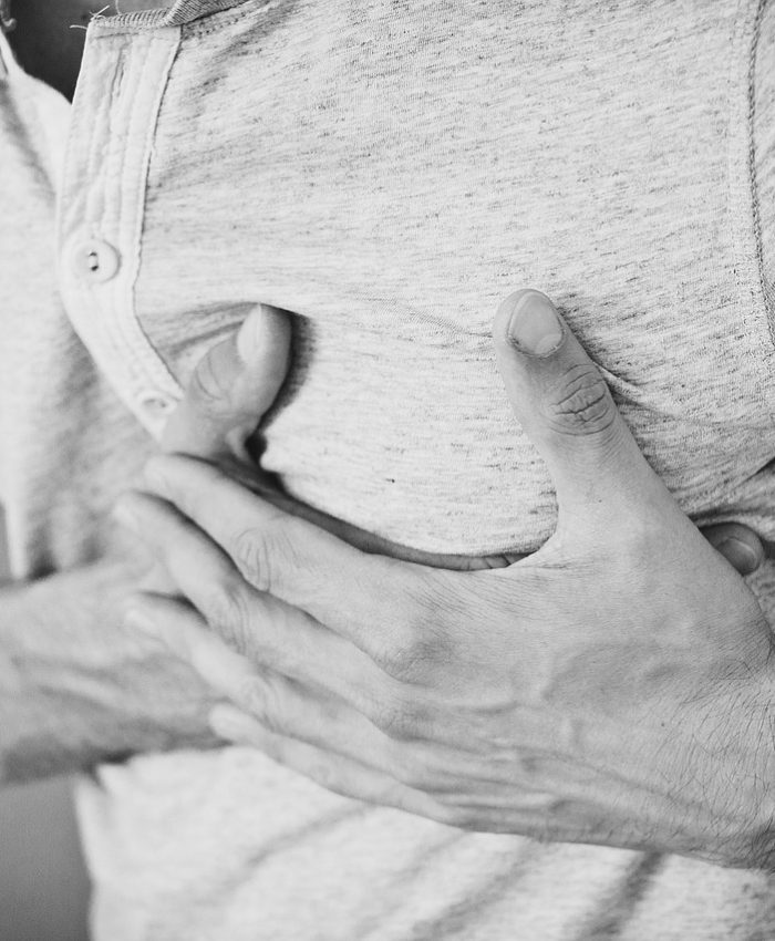 man, heartache, chest pain-1846050.jpg