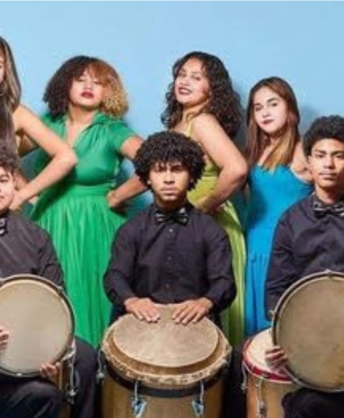 El Batey takes our Community to Puerto Rico; can you help to get them there?